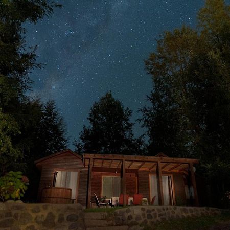 Cabanas Ayalen Con Vista Al Lago プコン エクステリア 写真