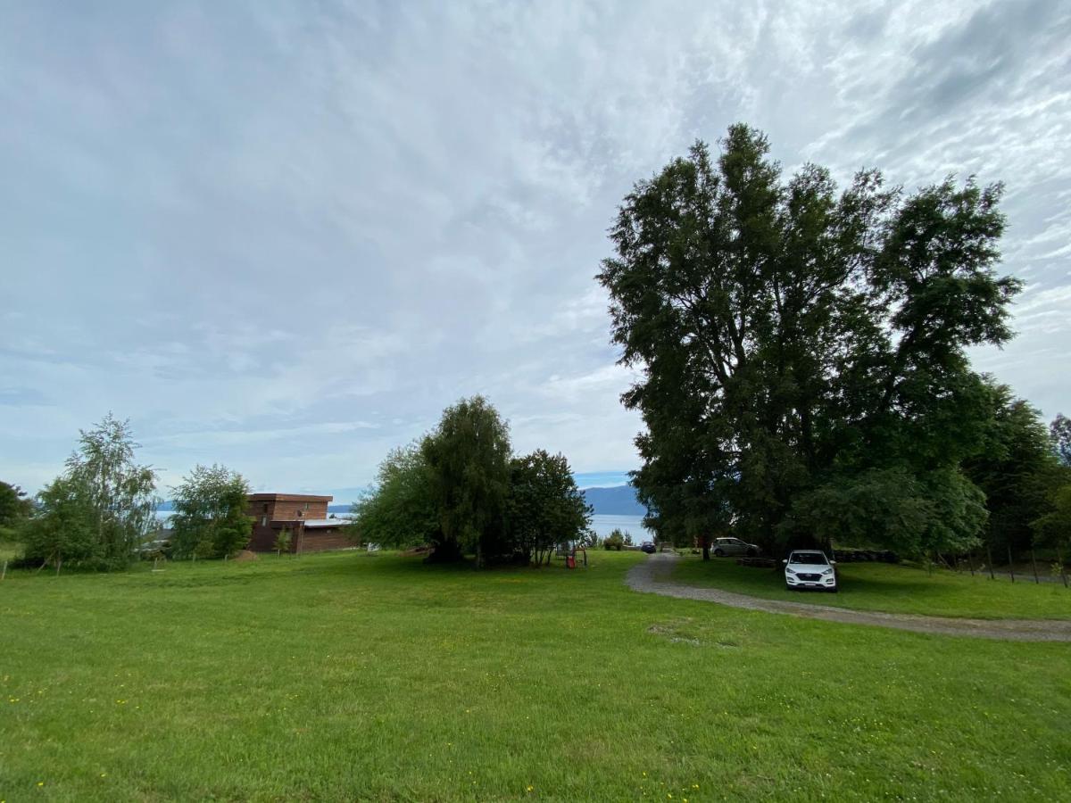 Cabanas Ayalen Con Vista Al Lago プコン エクステリア 写真