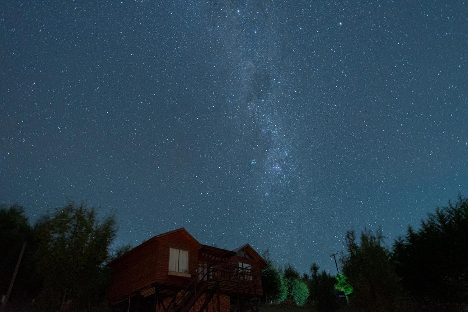 Cabanas Ayalen Con Vista Al Lago プコン エクステリア 写真