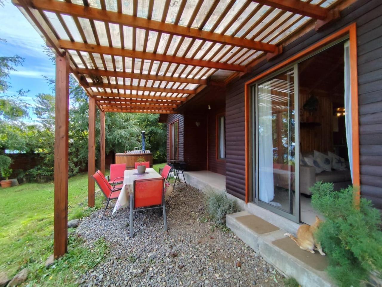 Cabanas Ayalen Con Vista Al Lago プコン 部屋 写真
