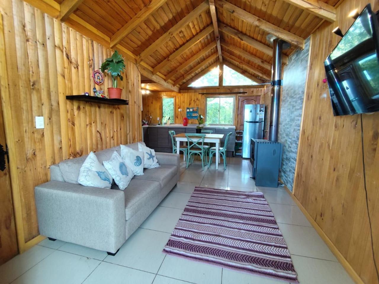 Cabanas Ayalen Con Vista Al Lago プコン エクステリア 写真