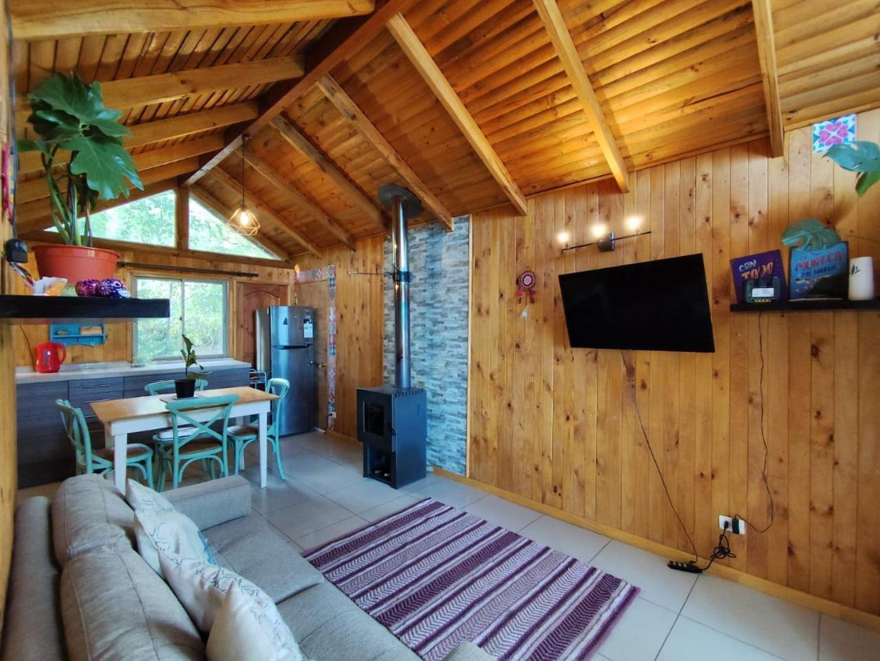 Cabanas Ayalen Con Vista Al Lago プコン エクステリア 写真