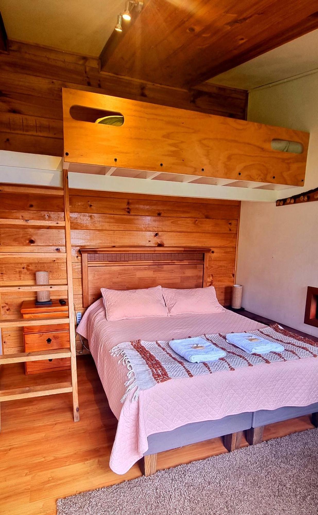 Cabanas Ayalen Con Vista Al Lago プコン エクステリア 写真