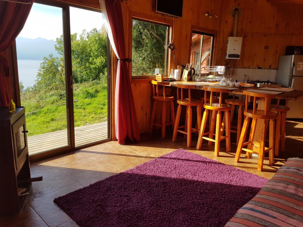 Cabanas Ayalen Con Vista Al Lago プコン エクステリア 写真
