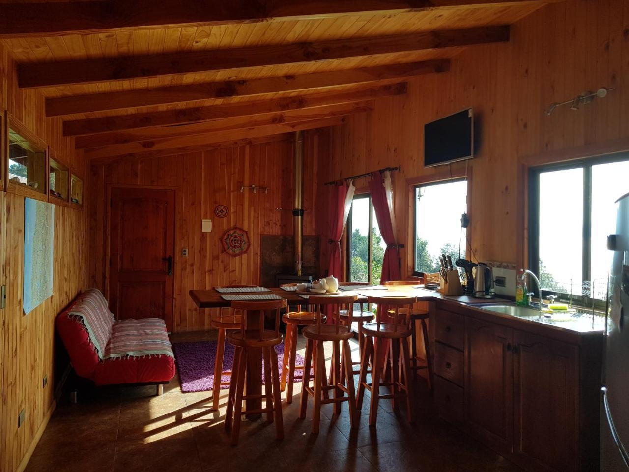 Cabanas Ayalen Con Vista Al Lago プコン エクステリア 写真